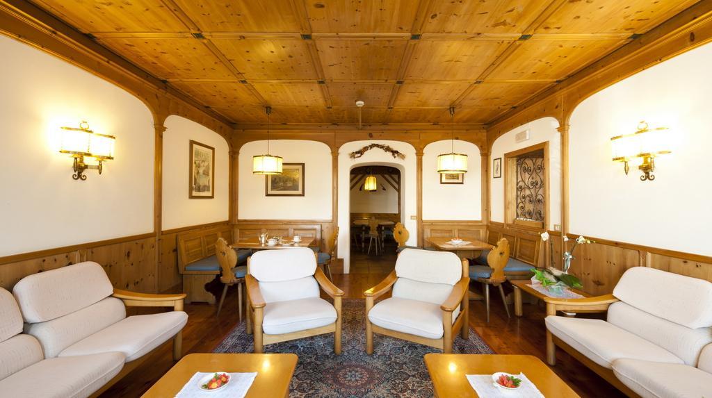 Hotel Bellaria - Cortina D'Ampezzo Exterior foto